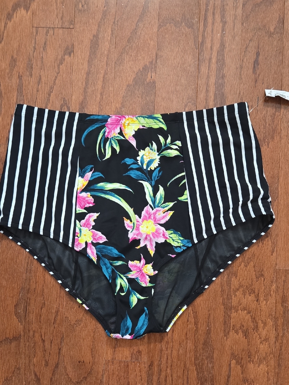 Torrid NWT Black Bikini Bottom Floral With Stripes Size 2